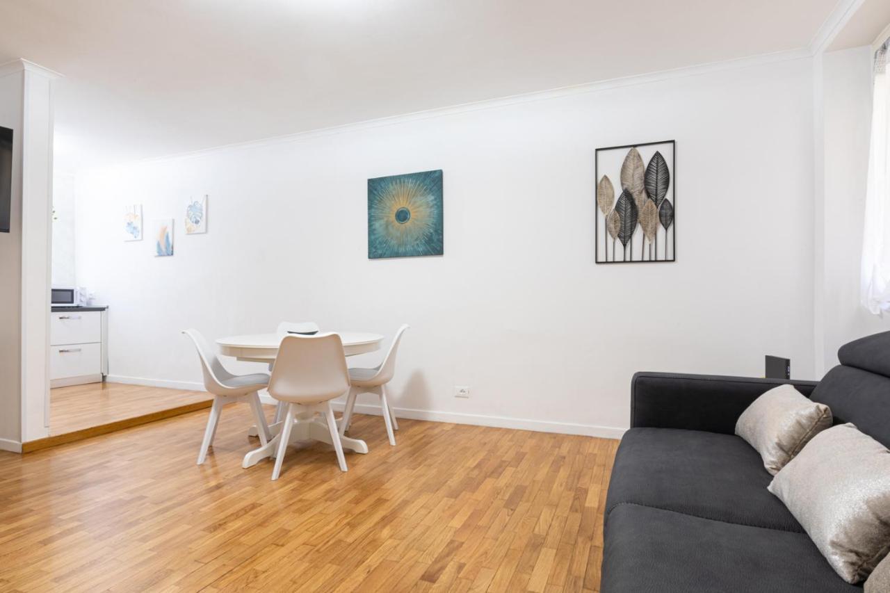 Mosaic Trastevere Silver Apartment - Top Collection 罗马 外观 照片