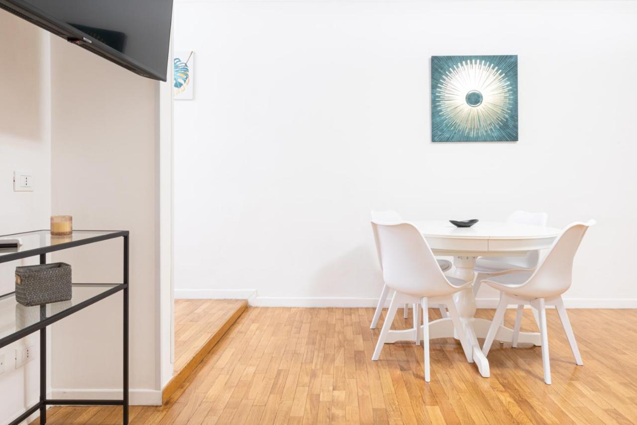 Mosaic Trastevere Silver Apartment - Top Collection 罗马 外观 照片